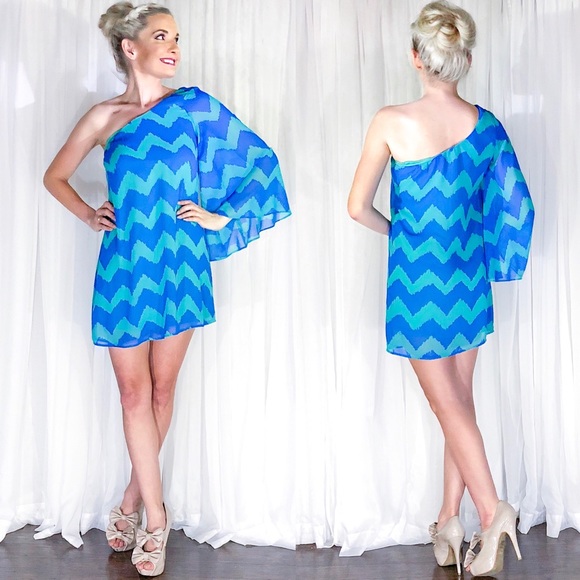As U Wish Dresses & Skirts - Blue Green Chevron One Sleeve Whimsical Fall Dress